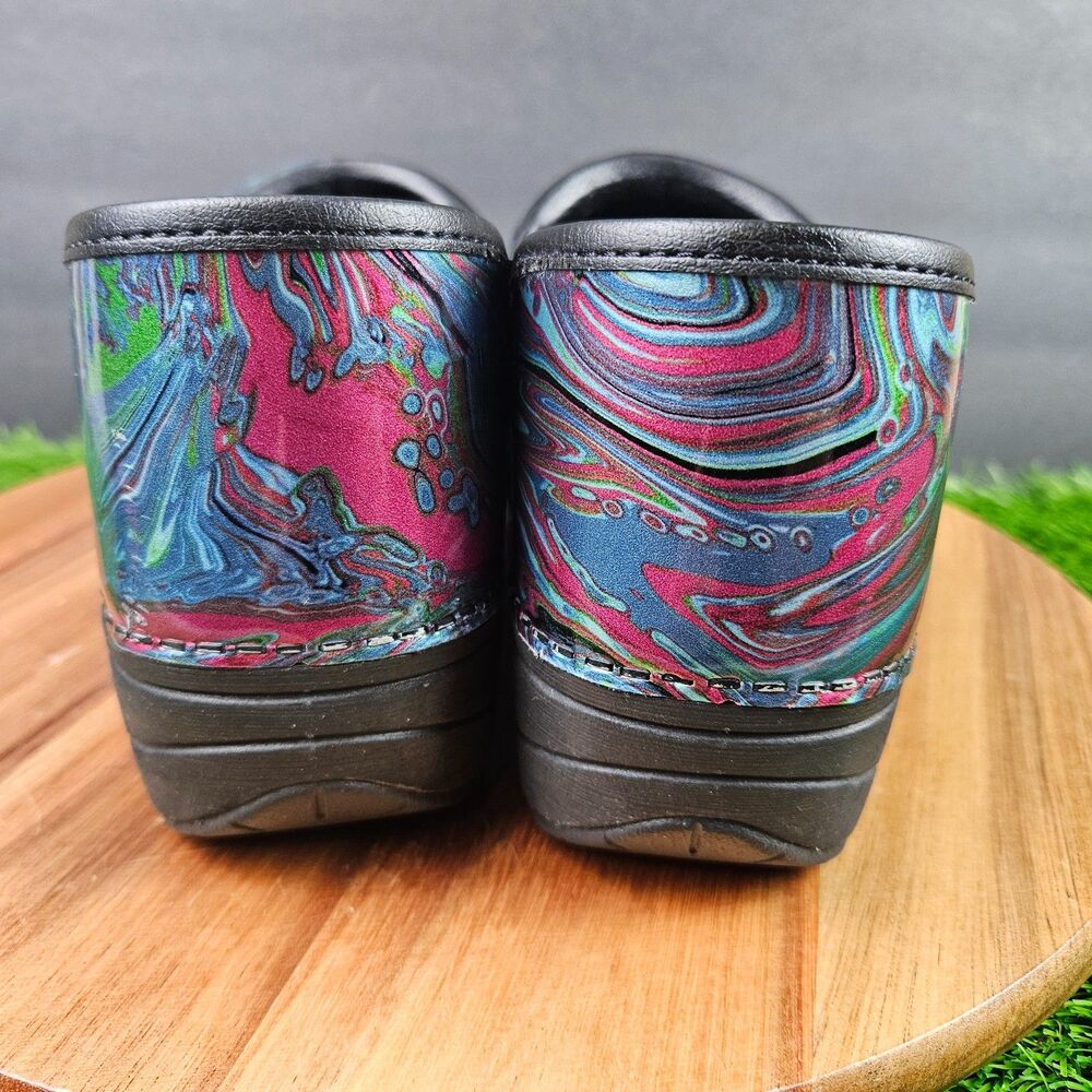 Dansko Women's XP 2.0 Marble Swirl Patent Leather Nurse Clogs Women's 39/US 8.5 - Picture 3 of 12